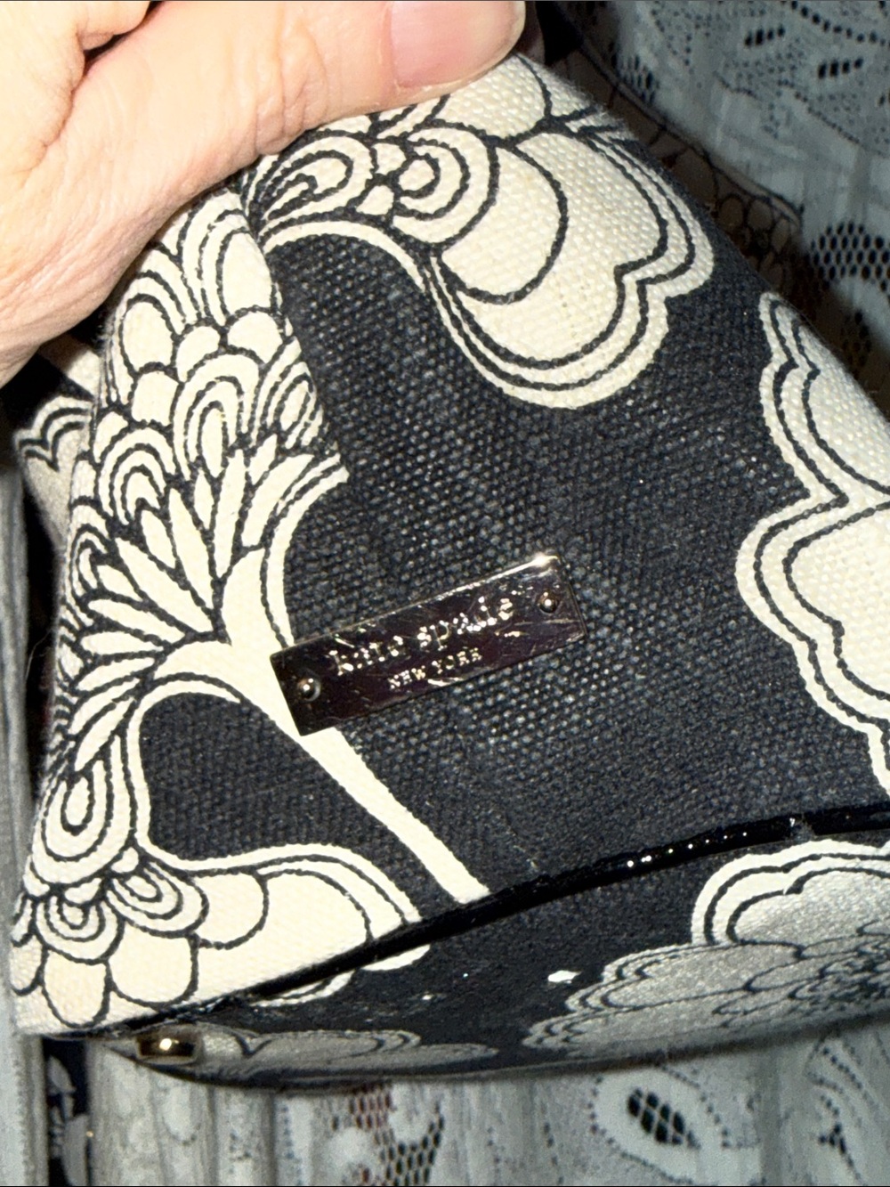 kate spade Black and Cream Floral Bow Shoulder Bag - Picture 8 of 14